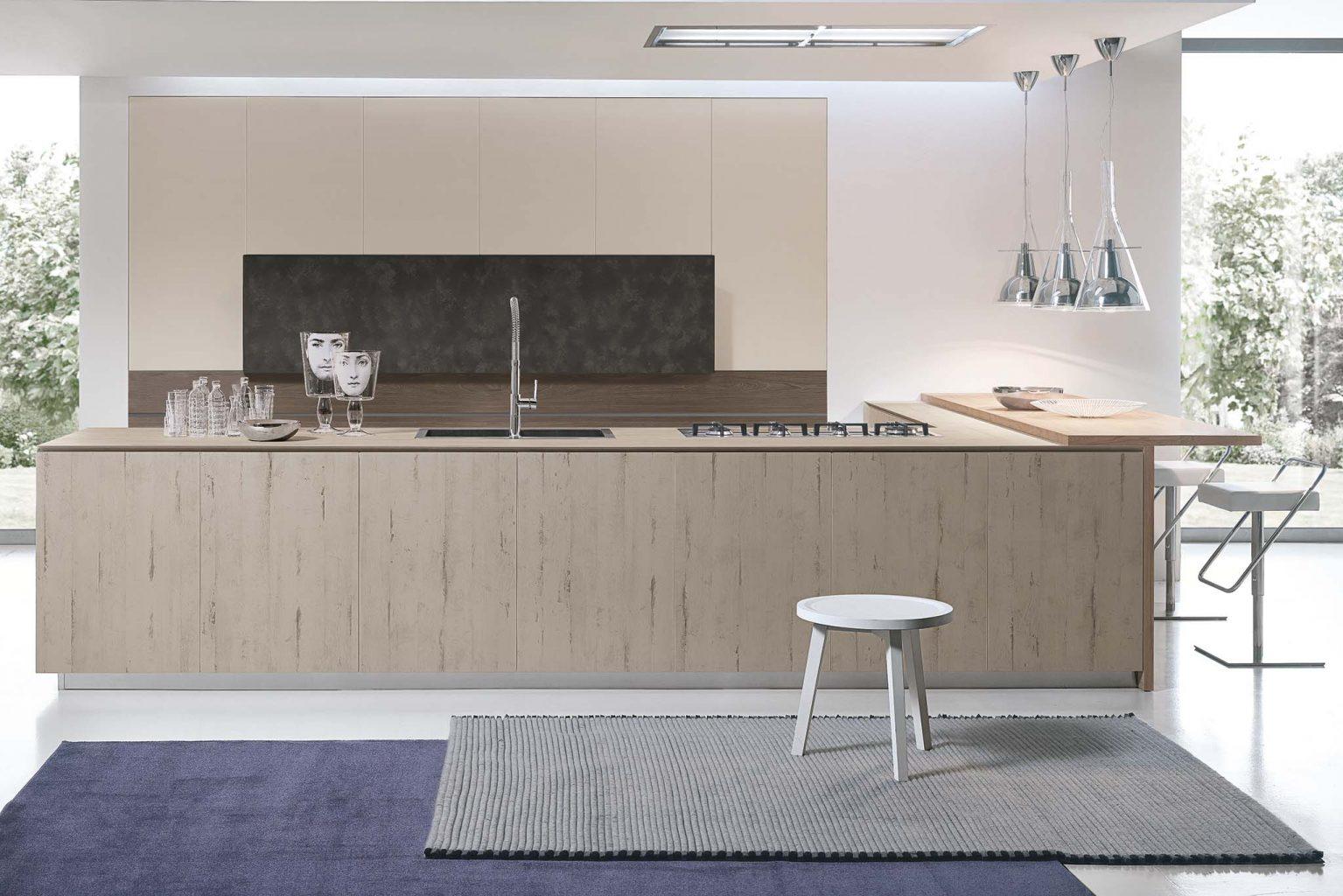 ATELIER Lacquered kitchen