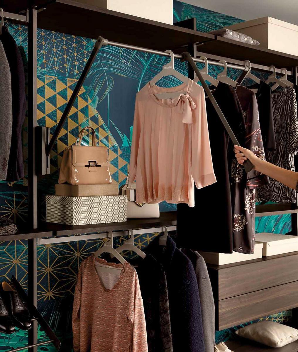 LOFT Sectional wooden walk-in wardrobe