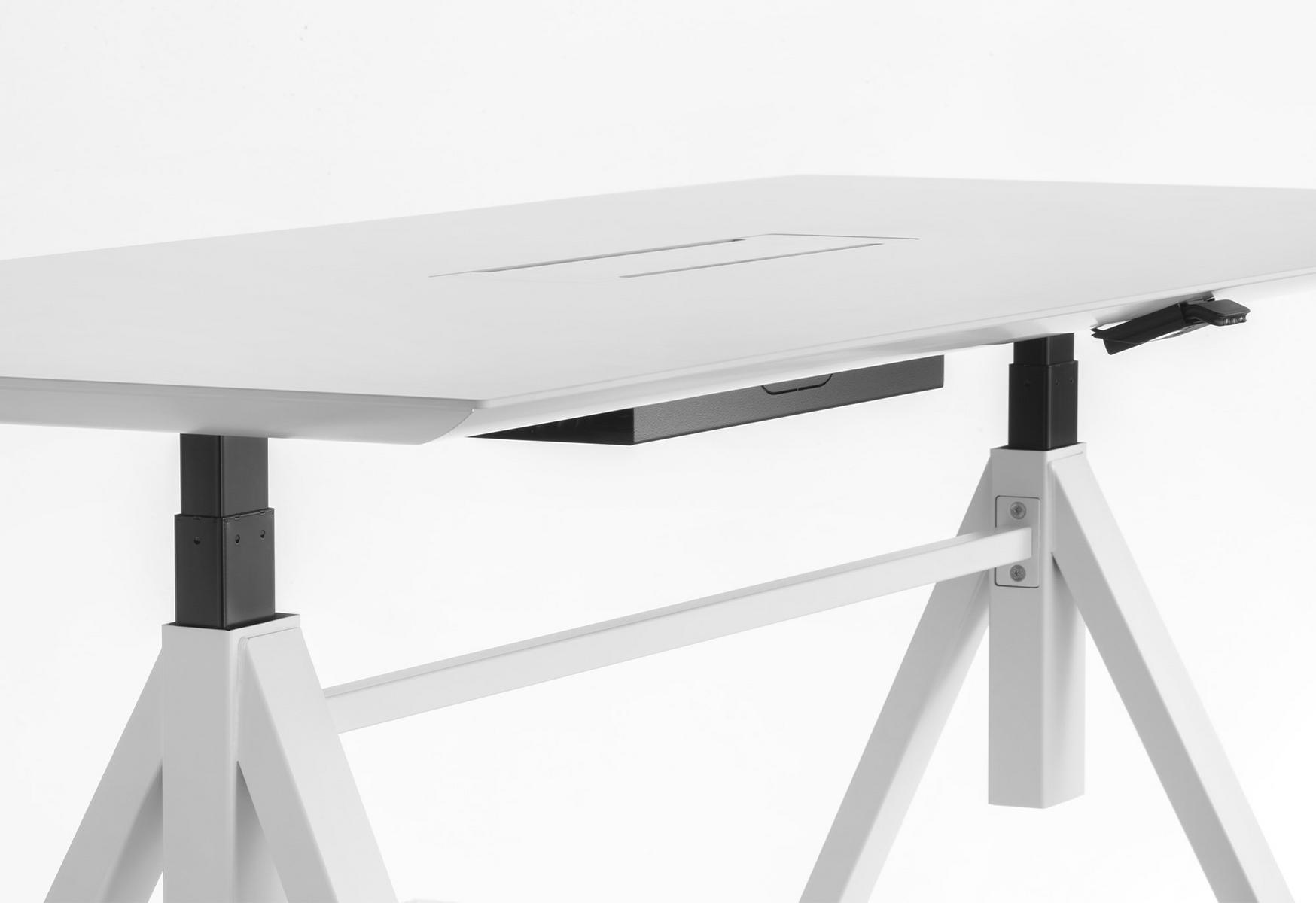ARKI-TABLE ADJUSTABLE Height-adjustable rectangular office desk