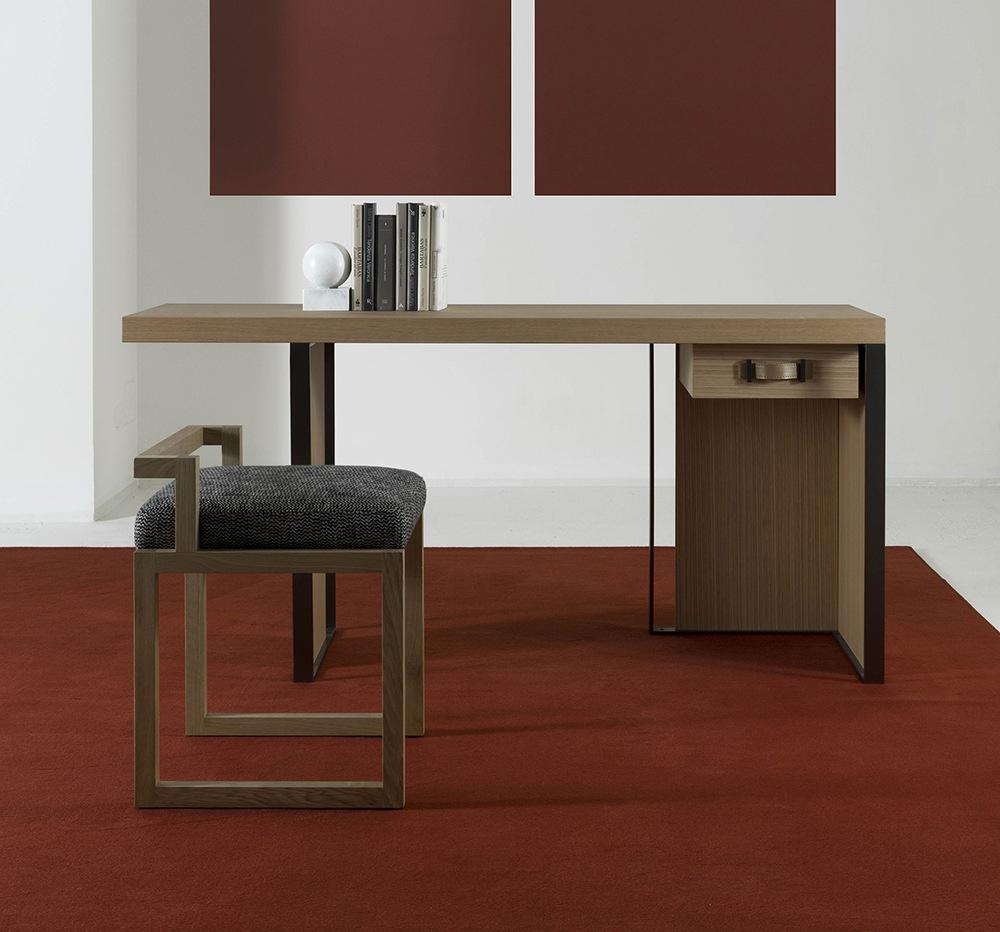 LUCY Nabuk chair