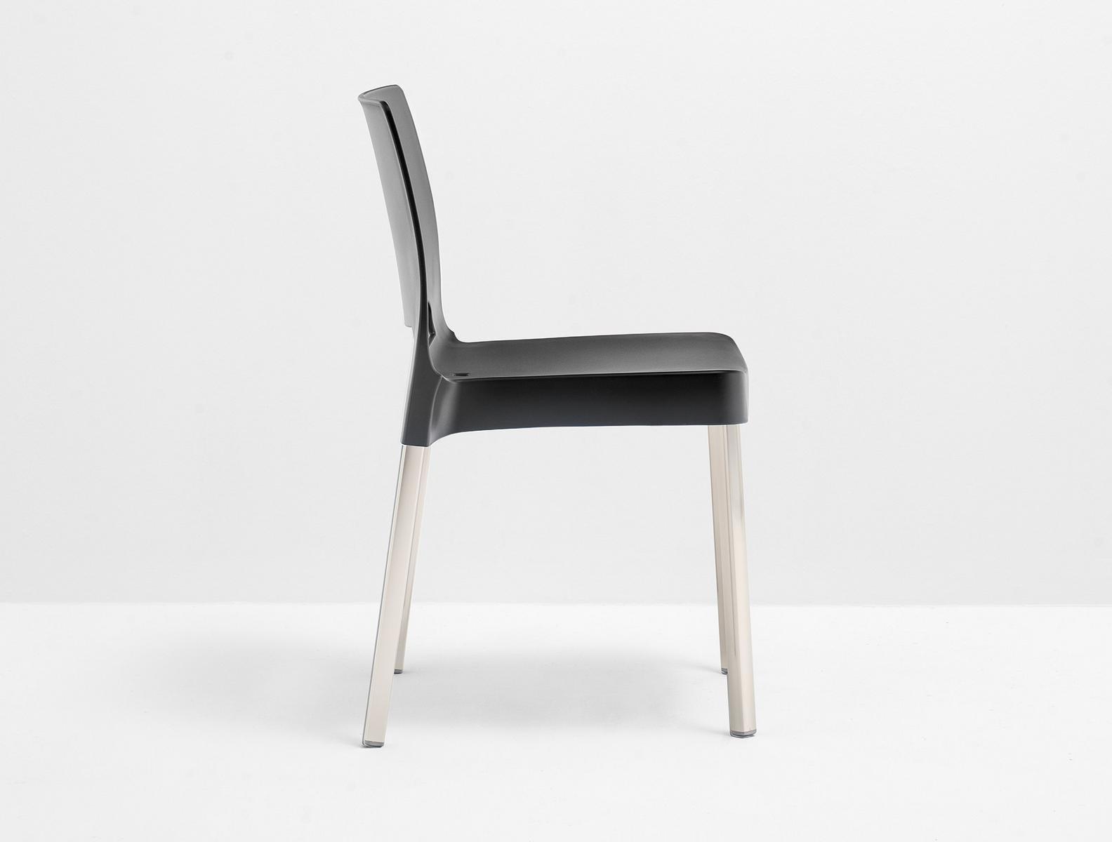 JOI Stackable polypropylene chair