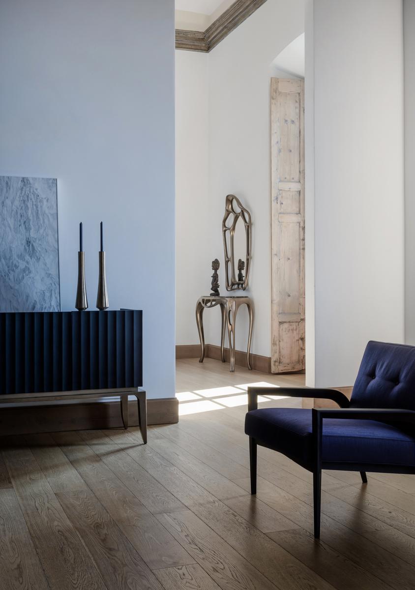 AURIGA Ash sideboard with doors