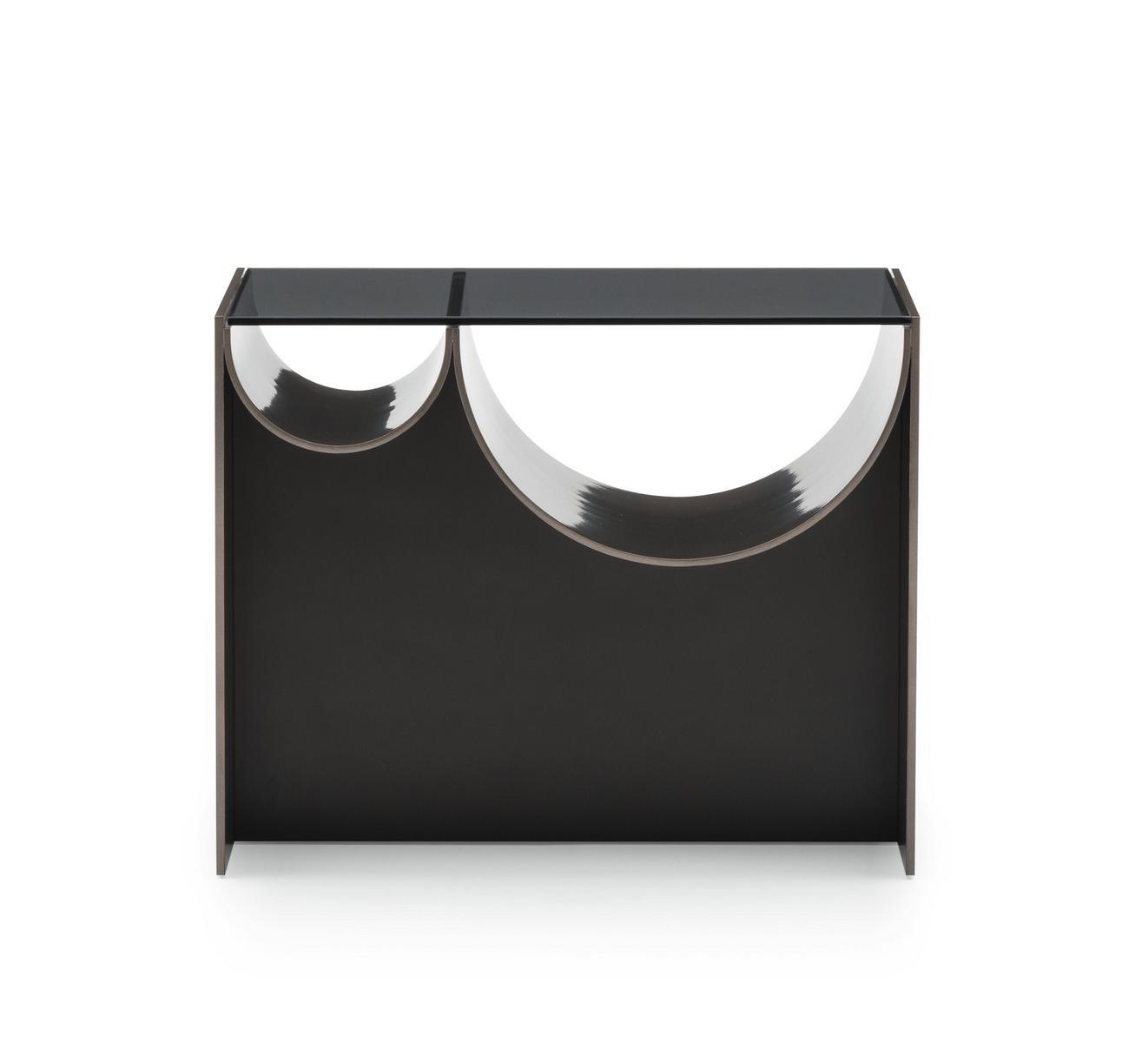 WAVES Coffee table