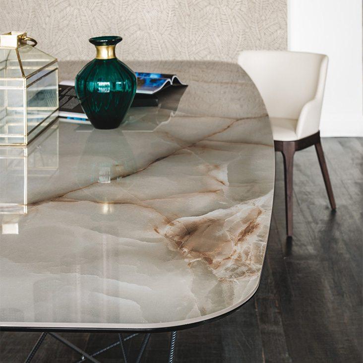 GORDON KERAMIK Oval ceramic table