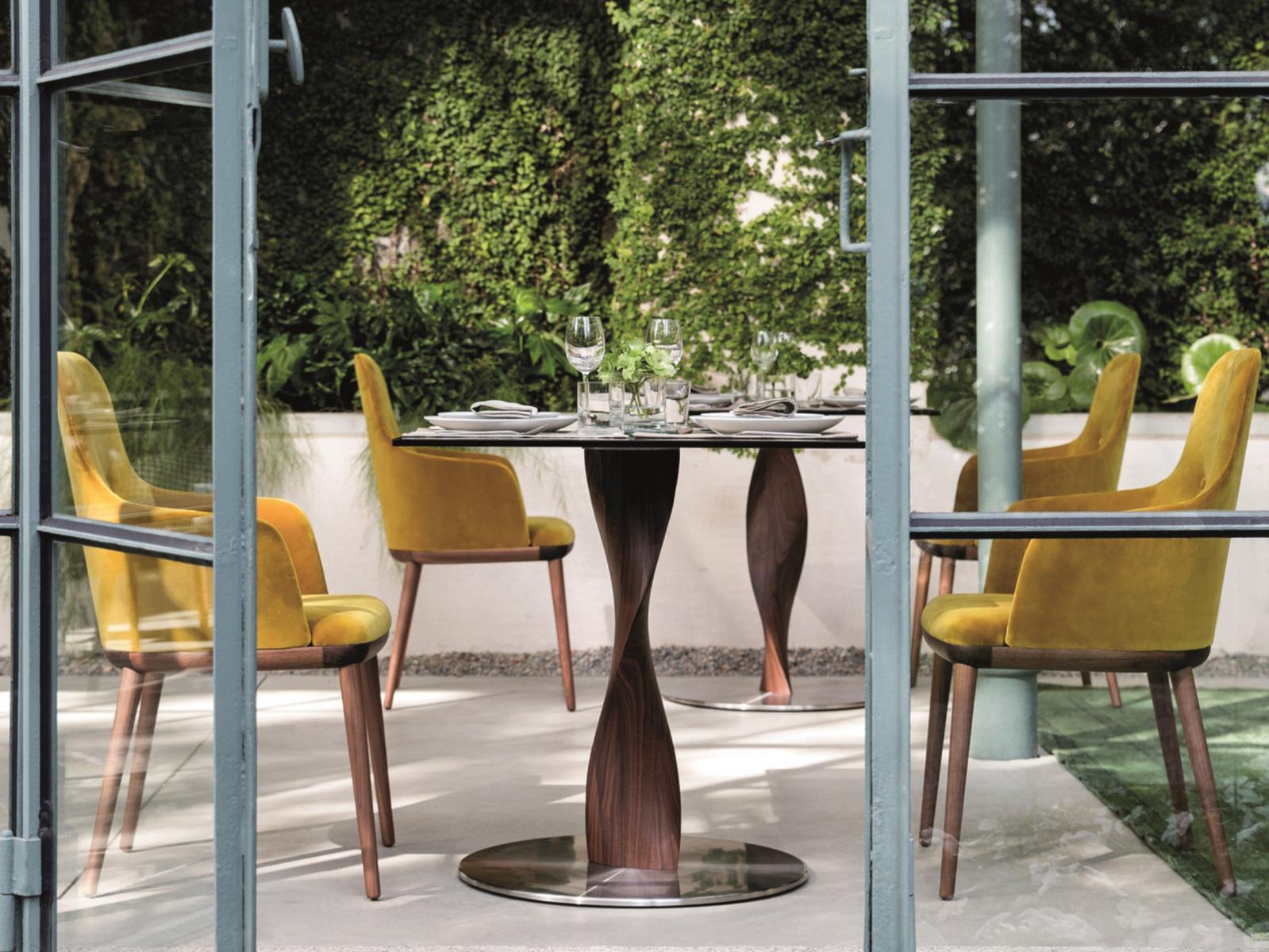 SPIN Square crystal dining table