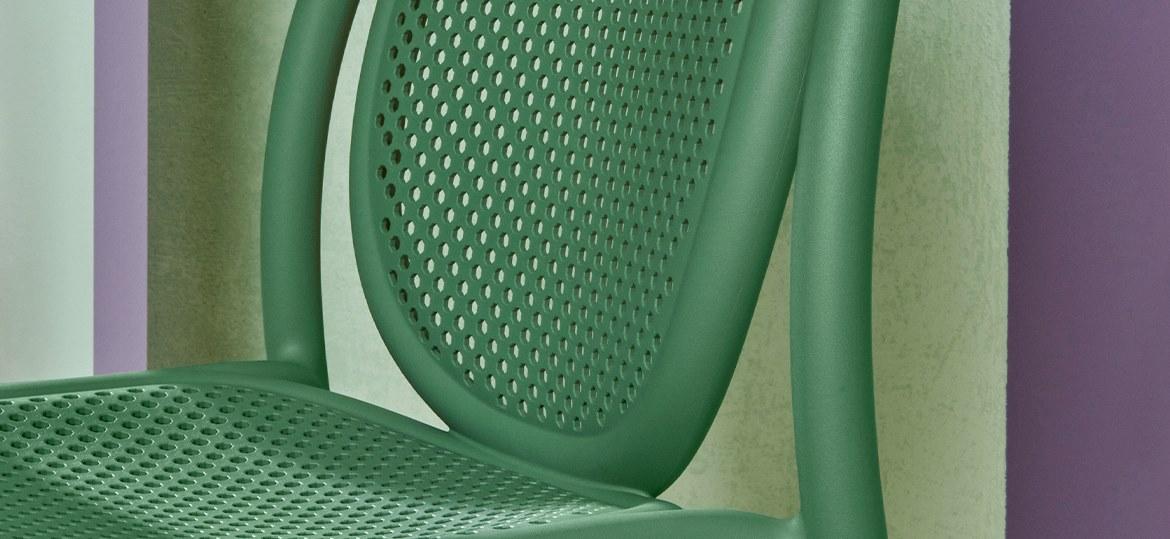 REMIND 3730 Stackable polypropylene chair