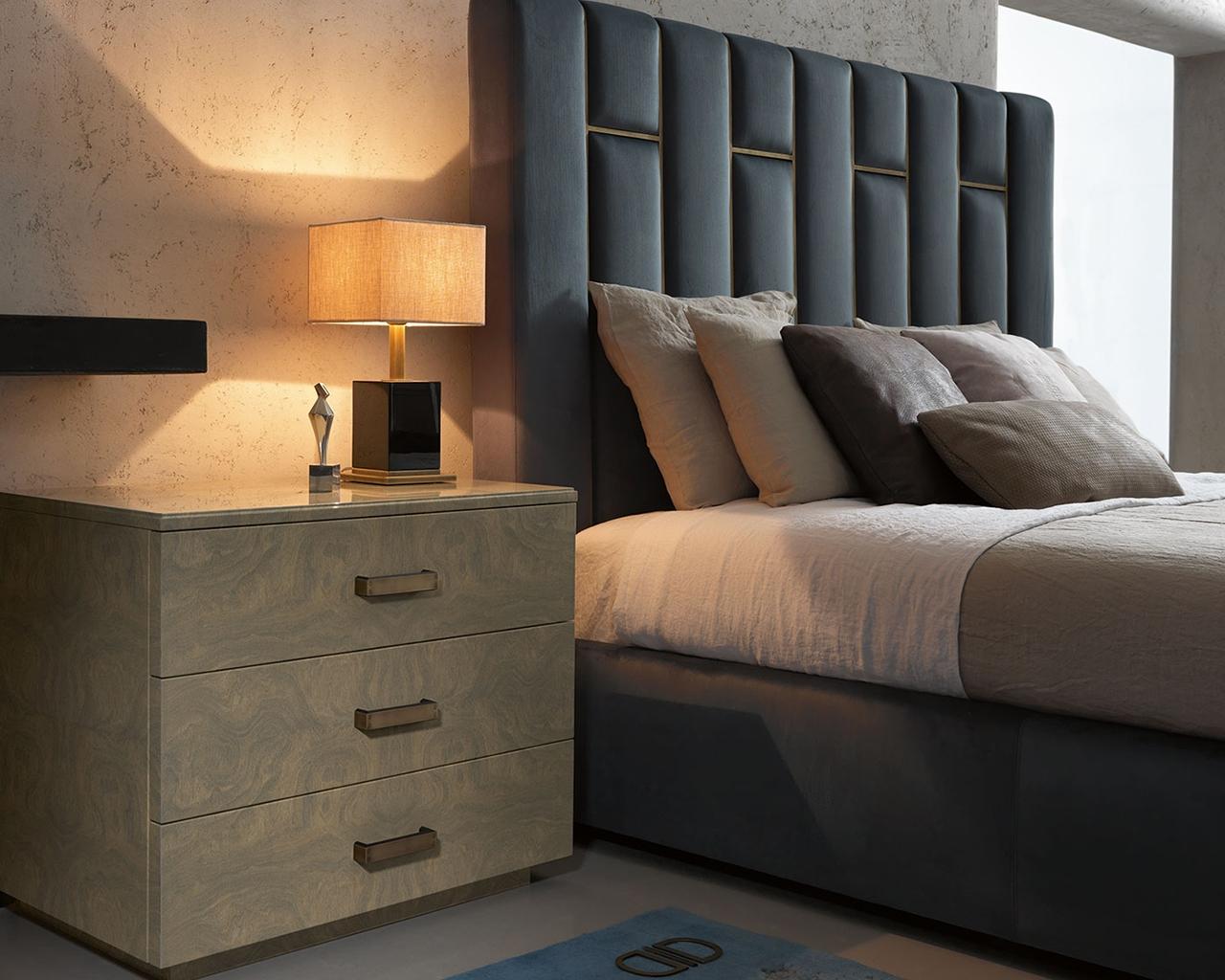 PLINTO Fabric table lamp