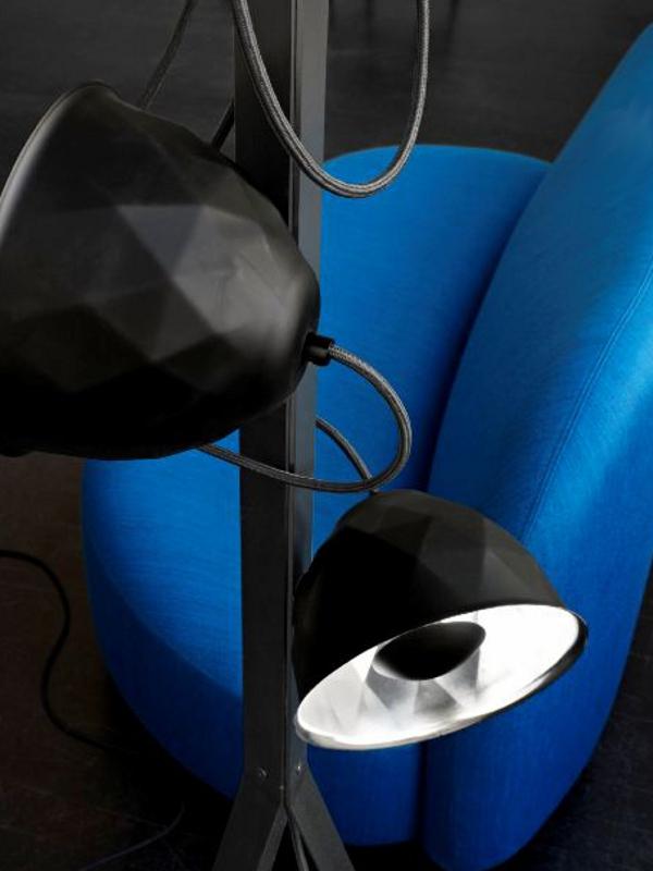 TREPIED Steel floor lamp
