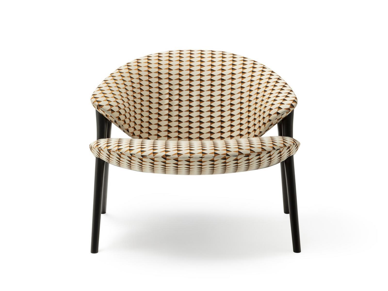 OLIVA Fabric easy chair with removable cover