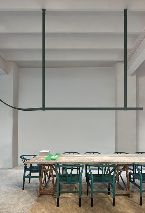 BELT LED tanned leather pendant lamp