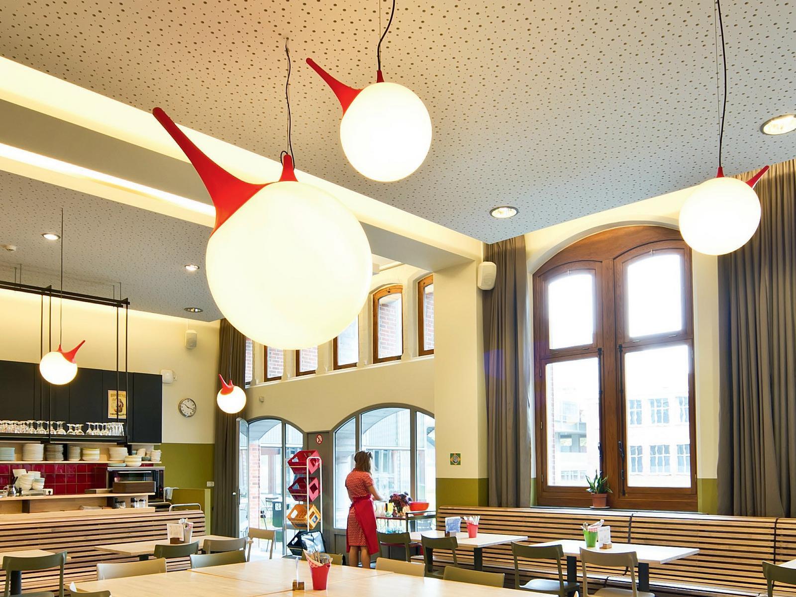 YOKOZUNA Polyethylene pendant lamp