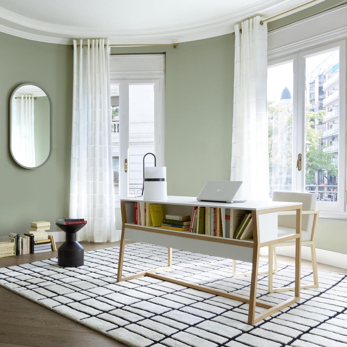 GEOMETRY Low solid wood stool