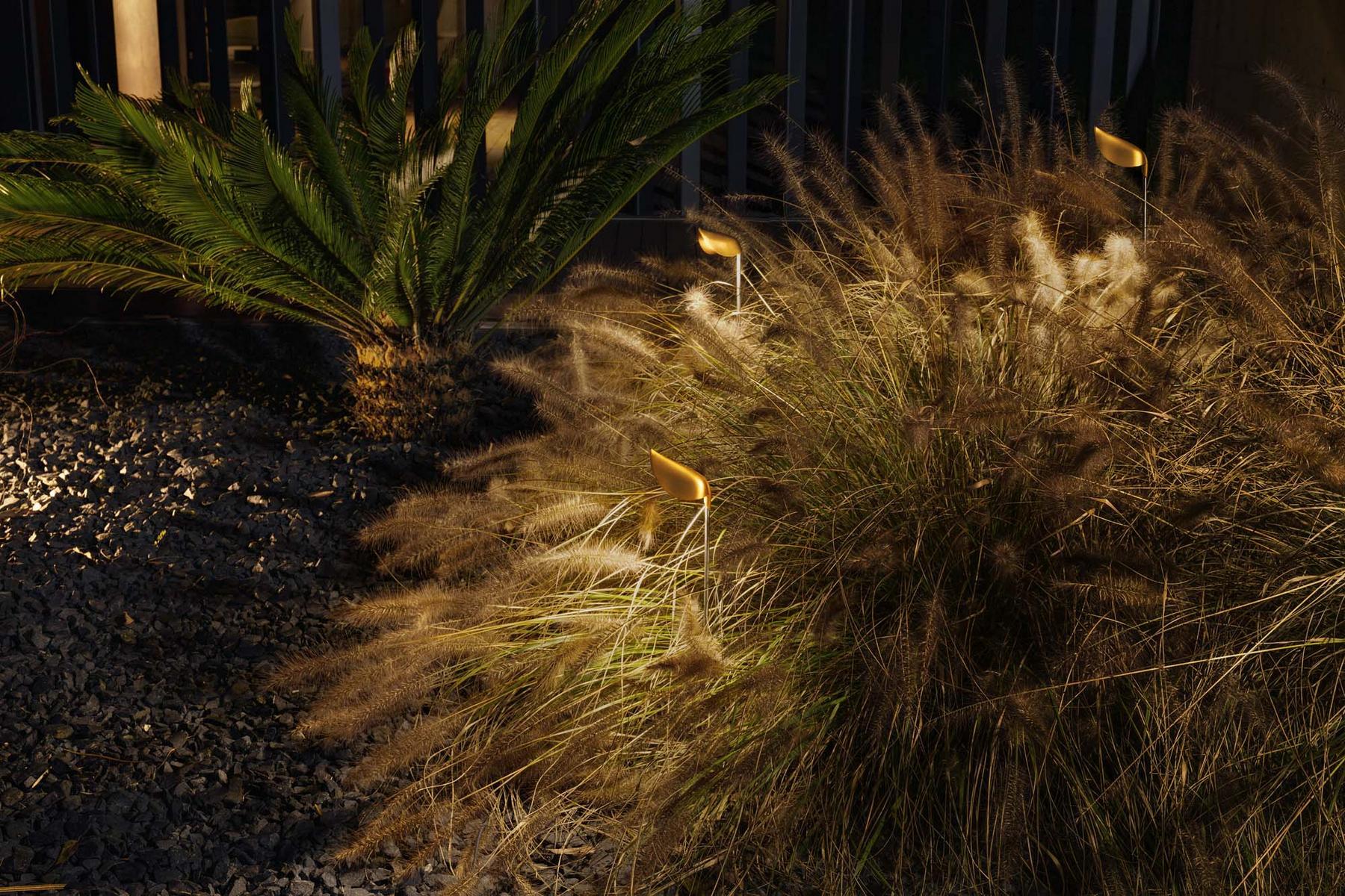 ZOE LED outdoor lamp