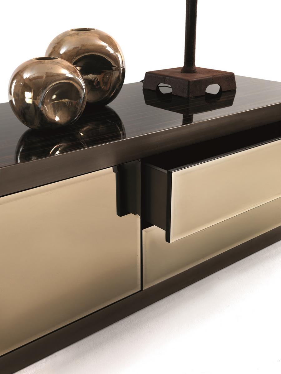 ASPEN Modular metal sideboard with doors