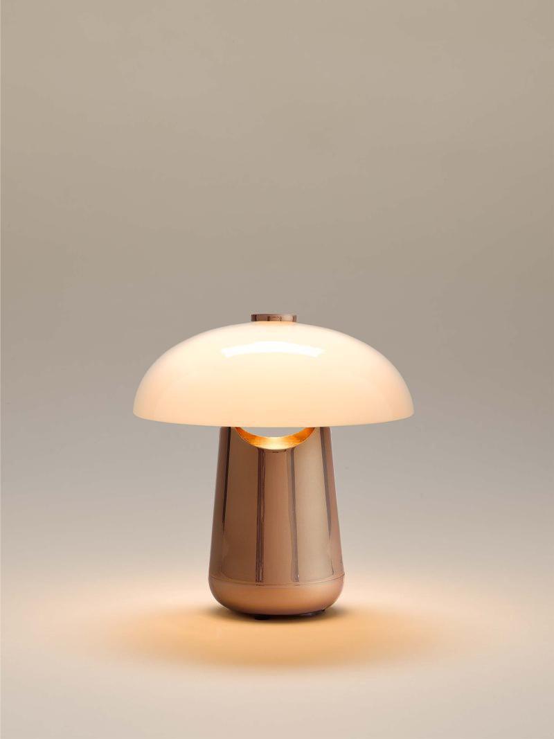 ONGO BATTERY LED cordless table lamp