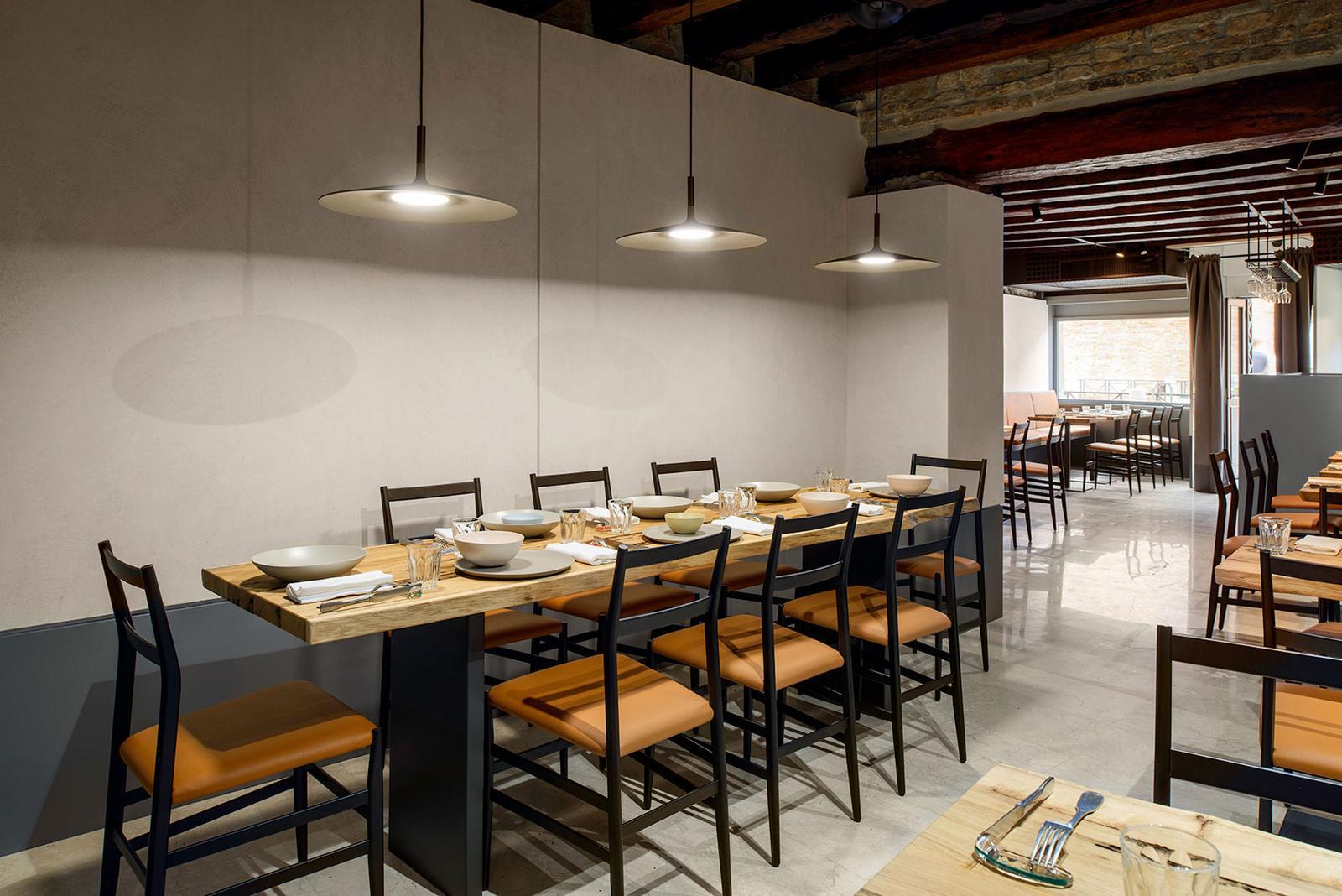 APLOMB Concrete pendant lamp