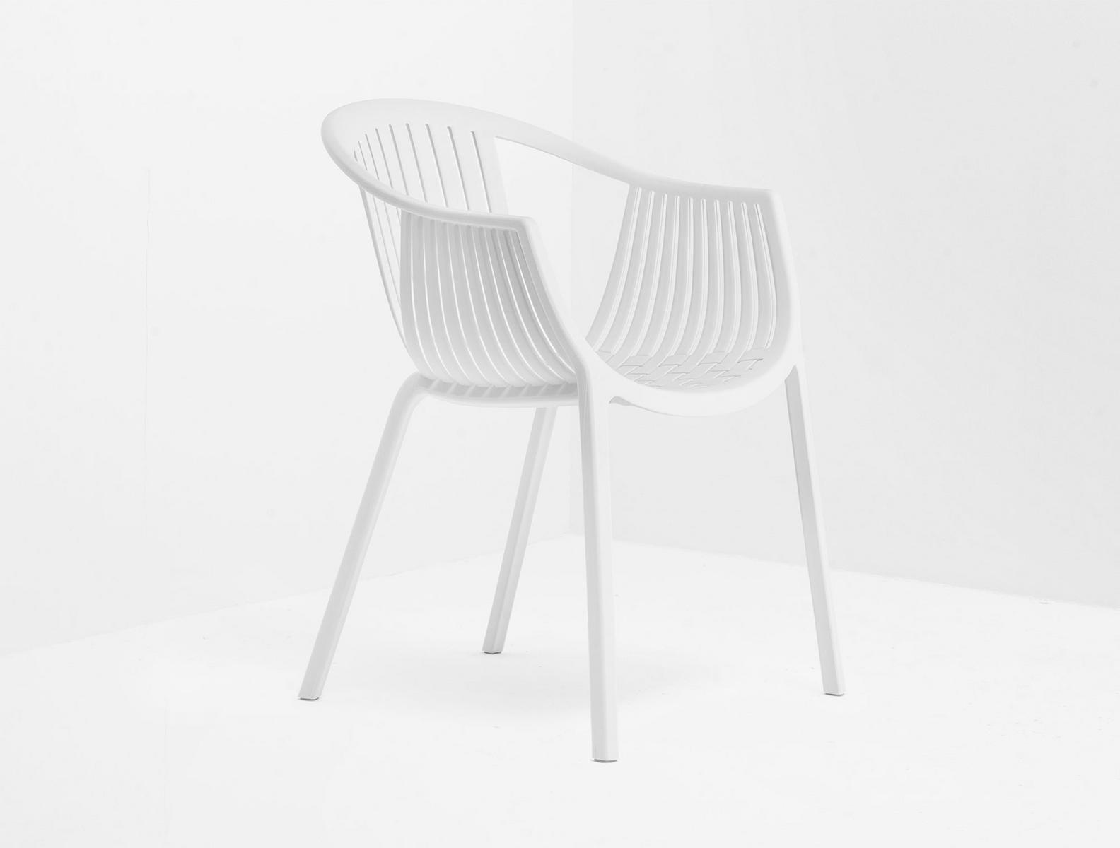 TATAMI 306 Stackable polypropylene garden chair with armrests