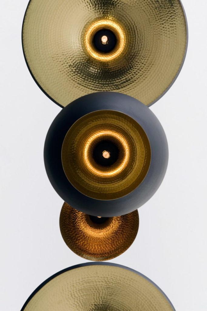 BEAT Metal pendant lamp in a contemporary style