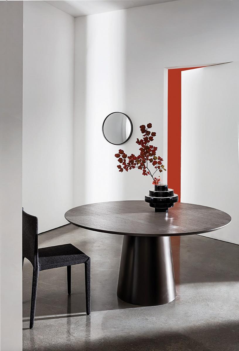 TOTEM Round glass table