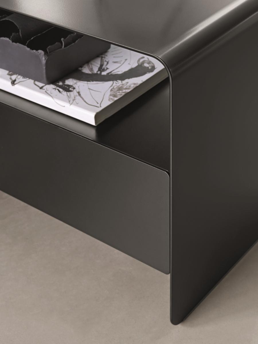 FOGLIO Rectangular metal bedside table with drawers