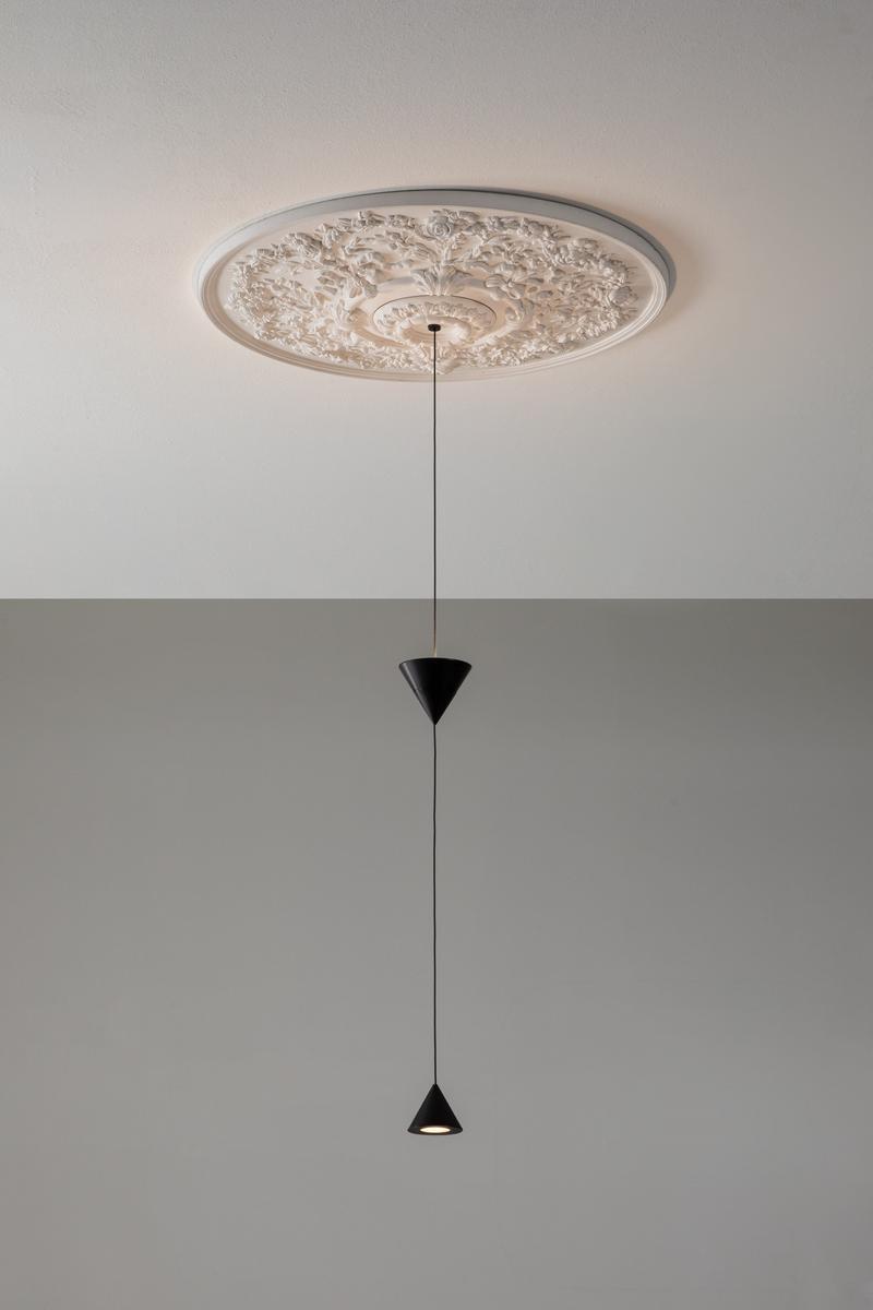 MOONBLOOM LED plaster and aluminium pendant lamp