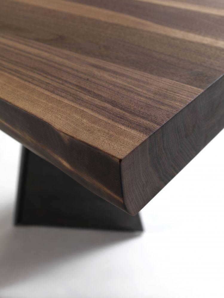 WOODSTOCK Solid wood table