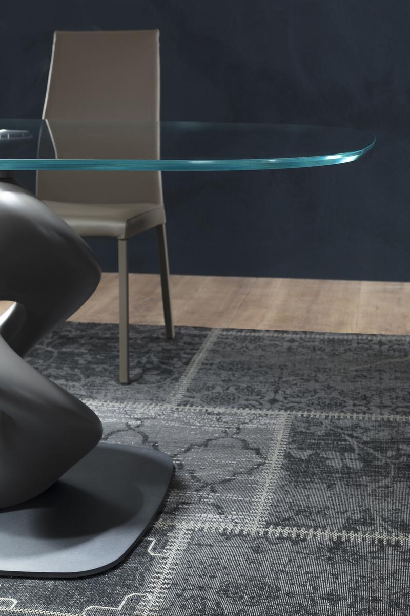 LIQUID BIG Oval glass table