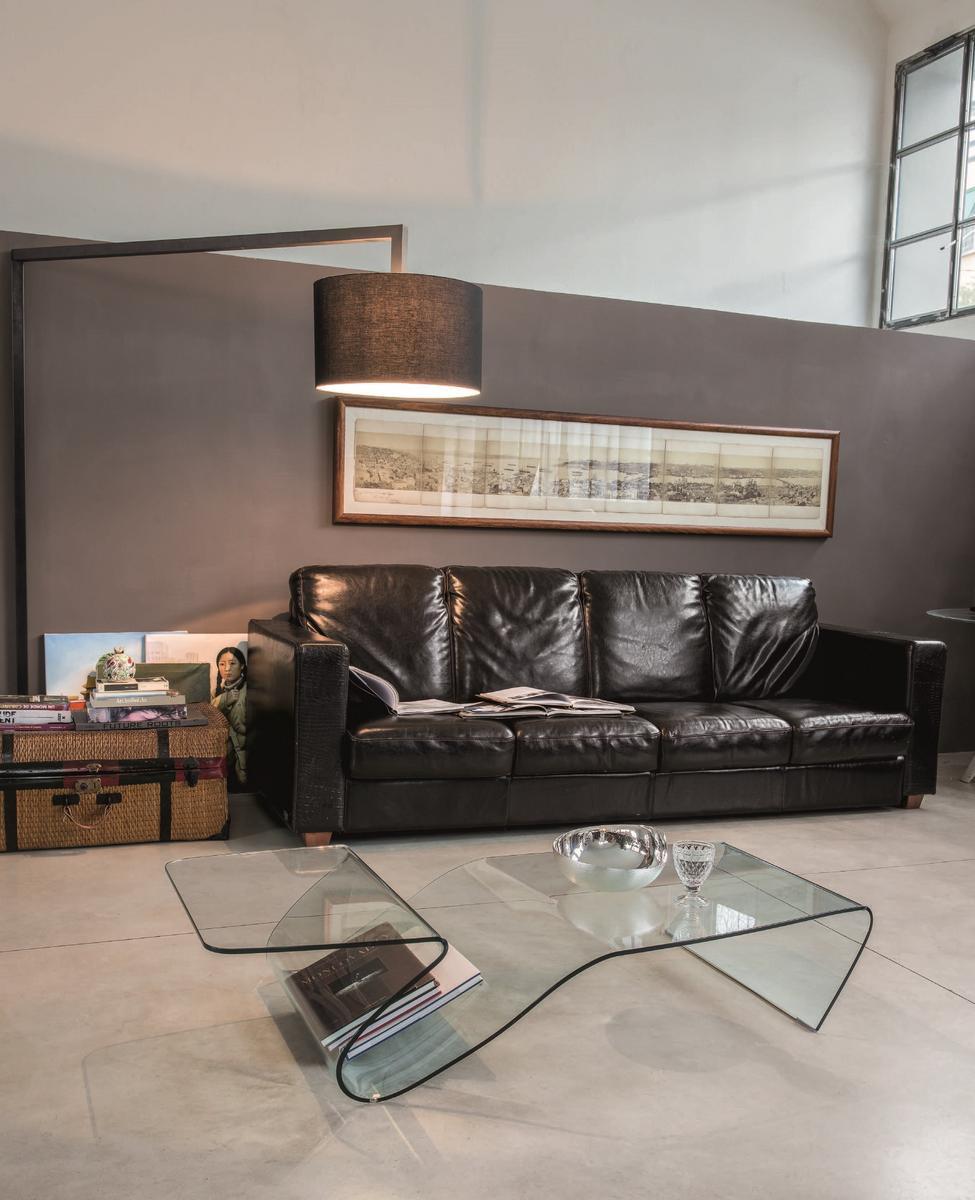 ALARIC Low glass coffee table with integrated magazine rack