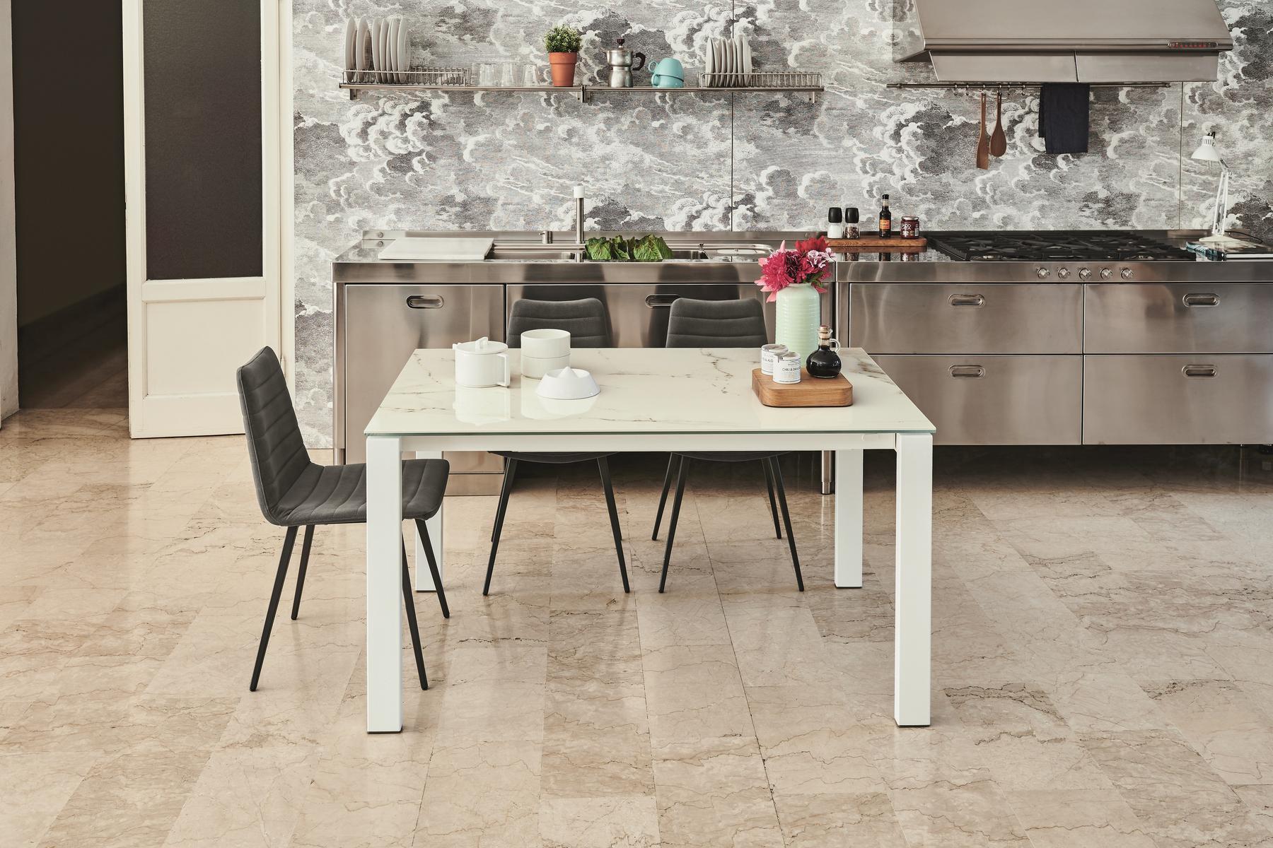 BADÙ Extending rectangular steel and wood table