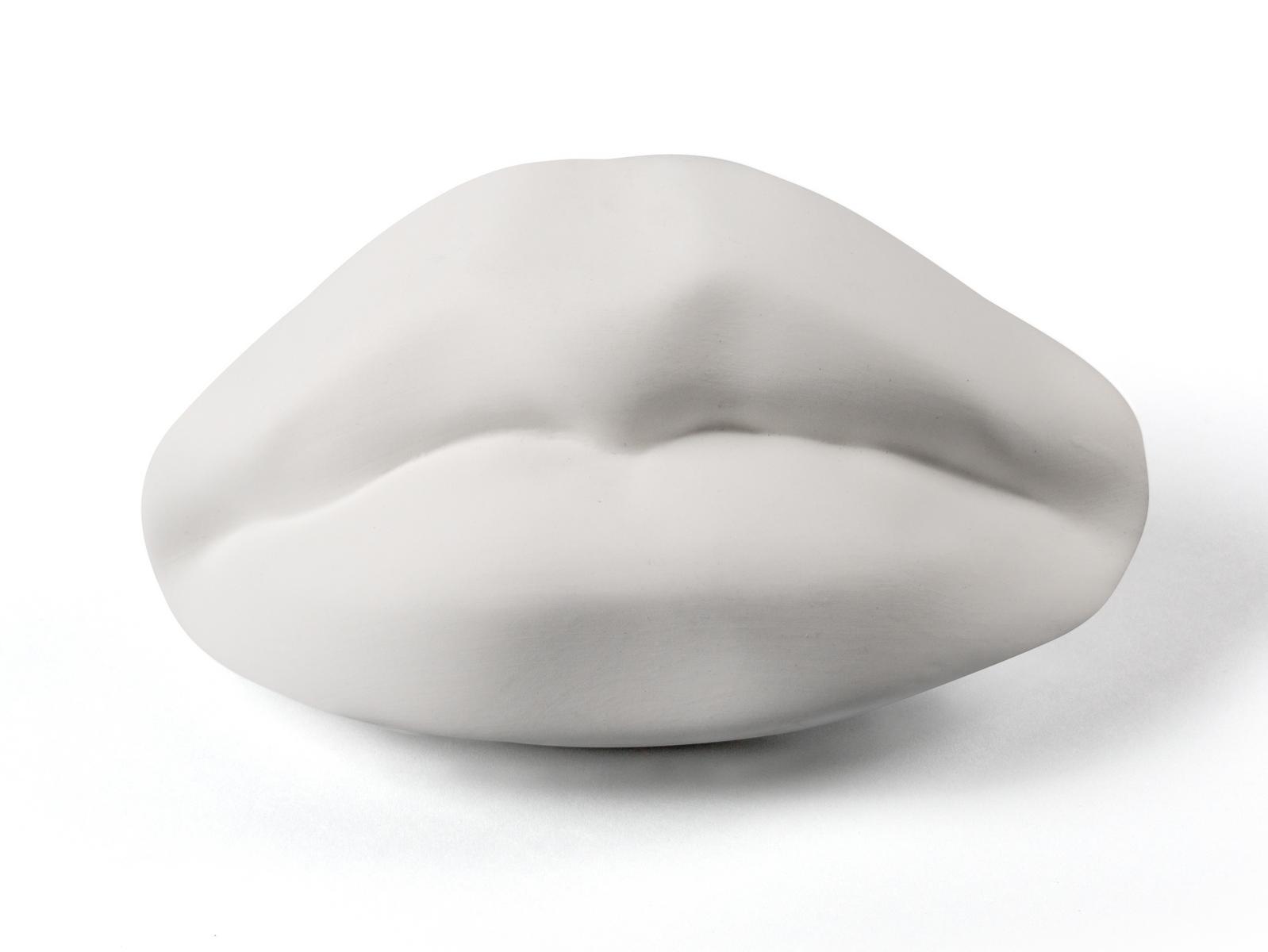 MOUTH Porcelain decorative object