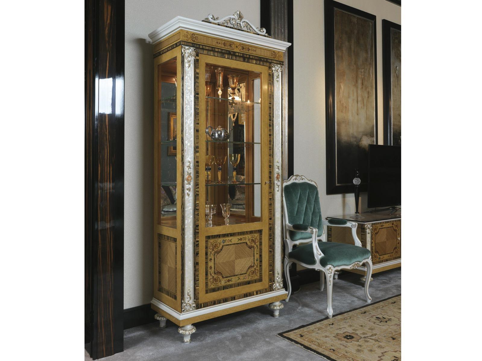 1420 Wooden display cabinet