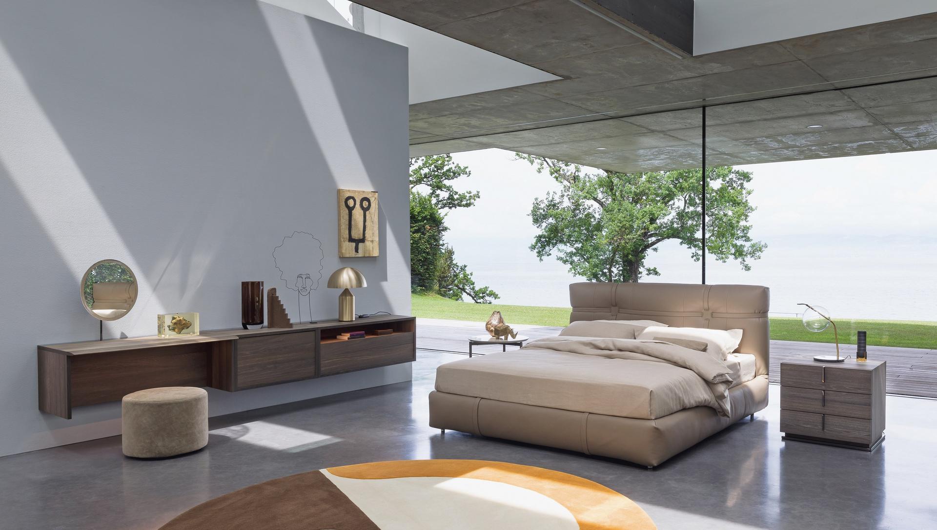 NEW BOND Upholstered leather double bed