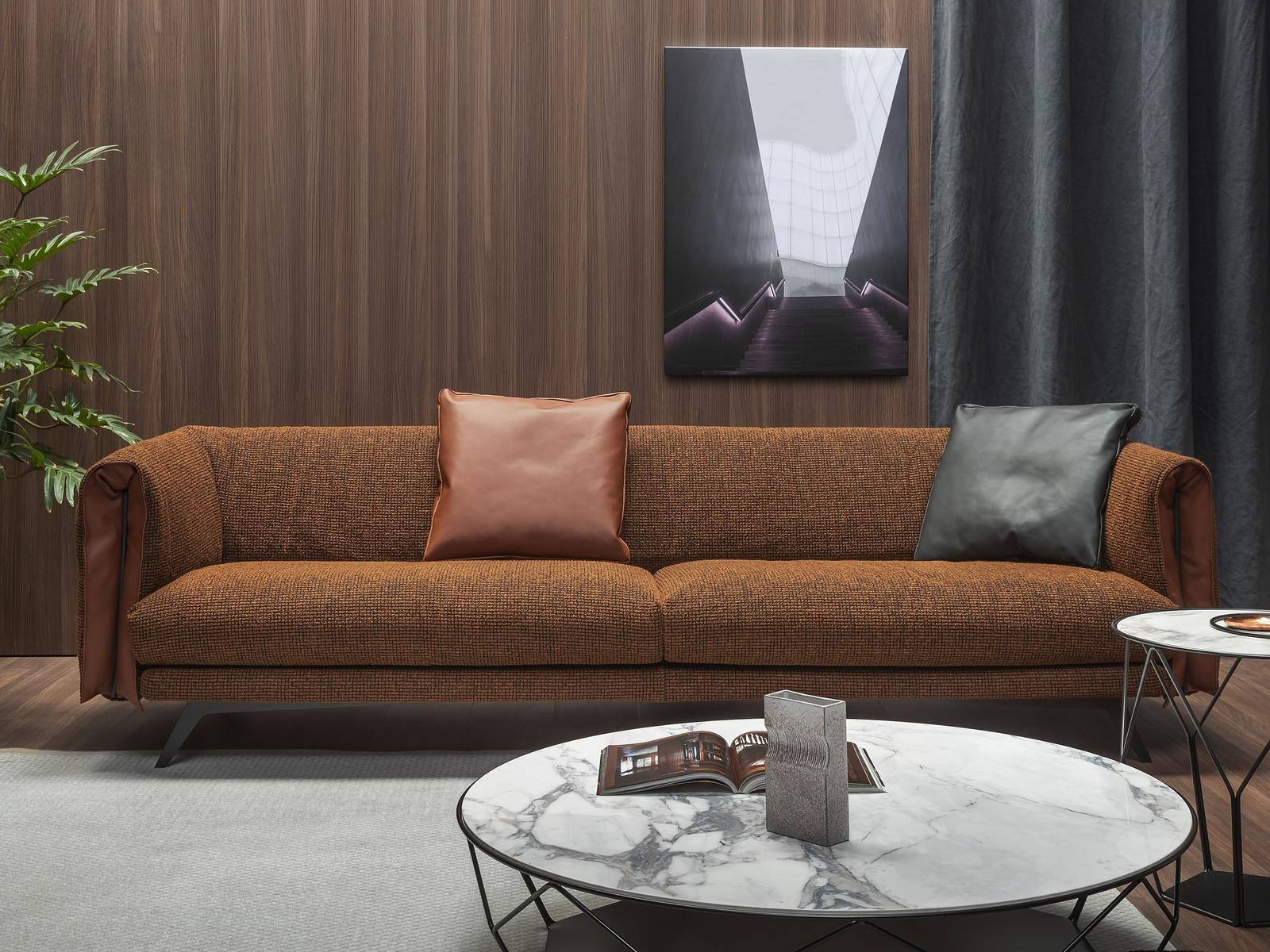 SADDLE Sectional sofa