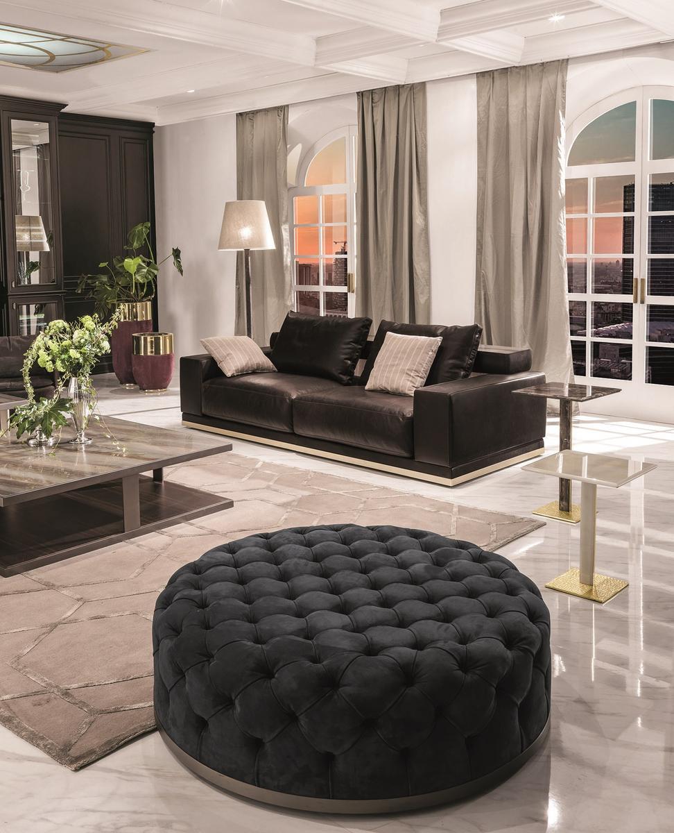 MILTON Round nabuk pouf