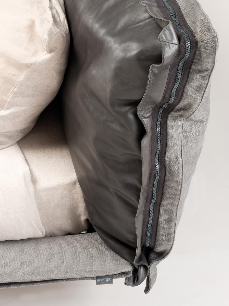 AUTO-REVERSE DREAM Double bed with upholstered headboard