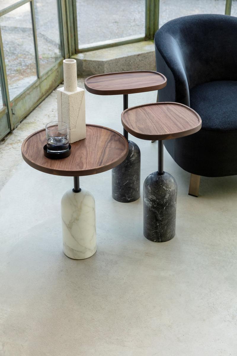 EKERO Oval marble coffee table and canaletta walnut top