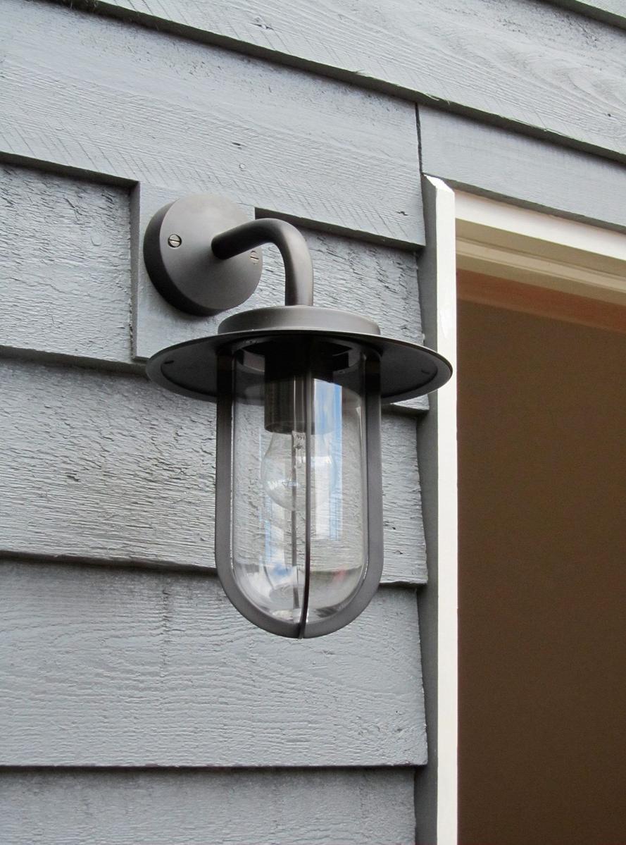 MONTPARNASSE Outdoor wall lamp in zinc and glass