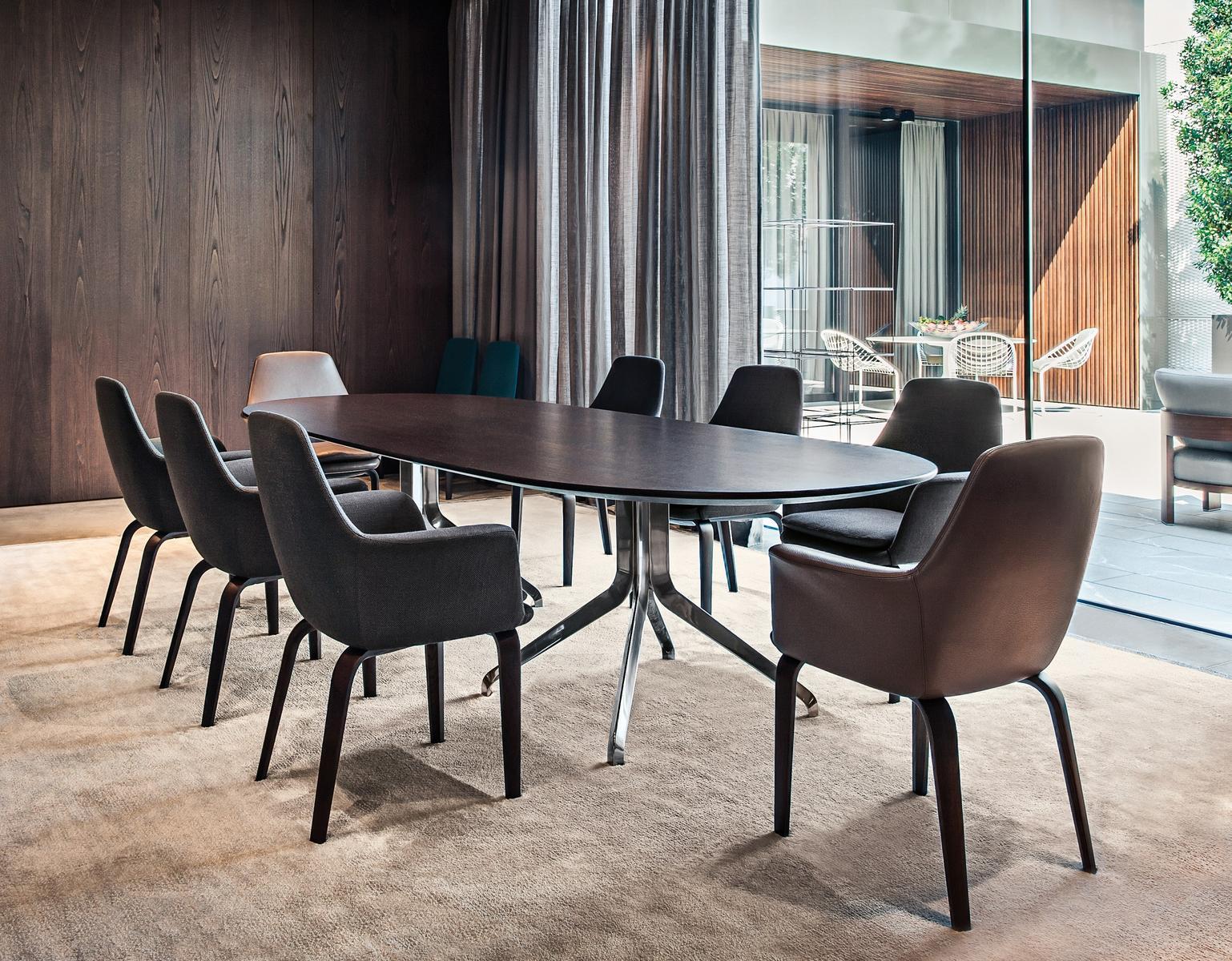 CLAYDON Table