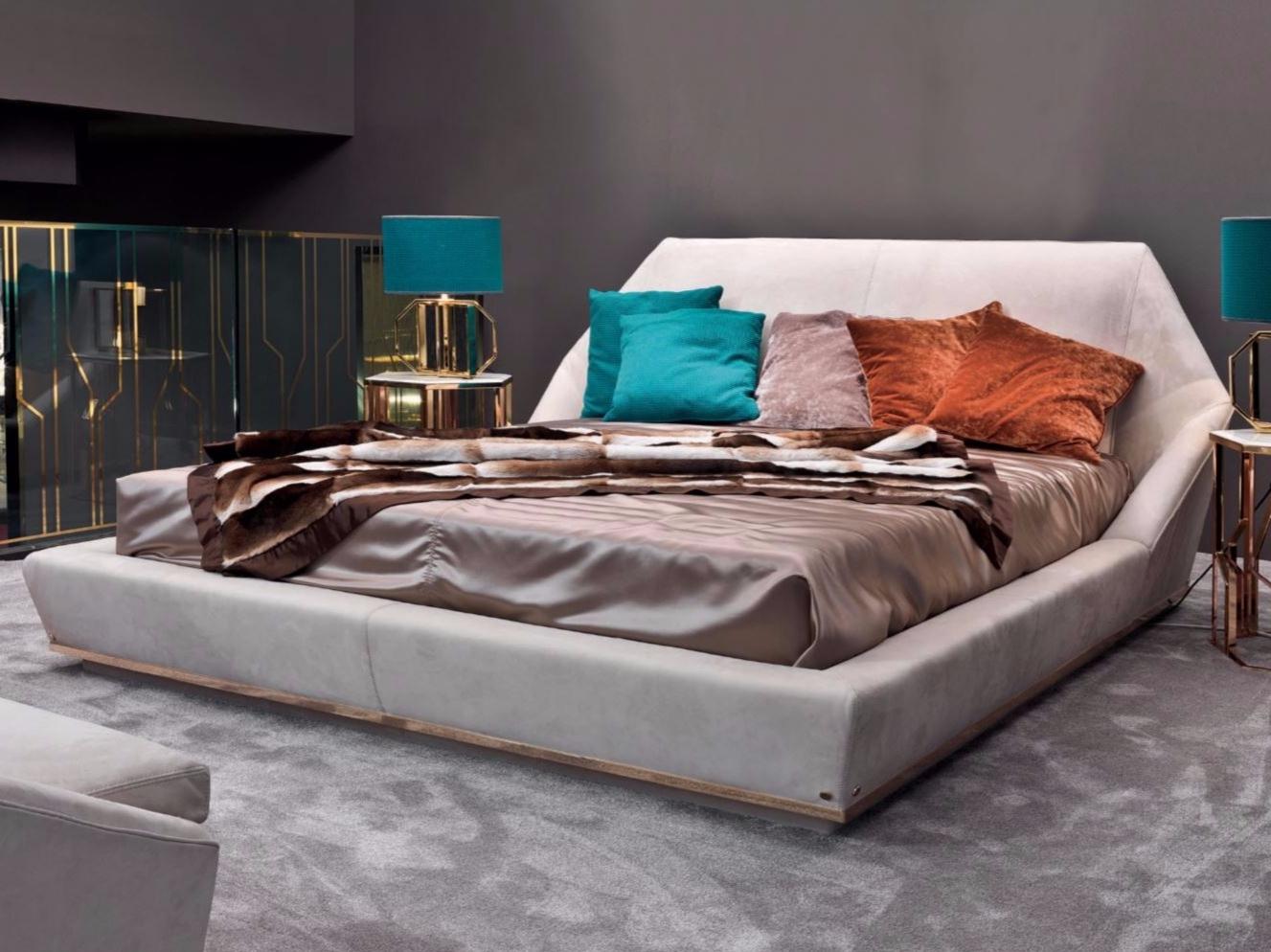 YUME Velvet bed with high headboard