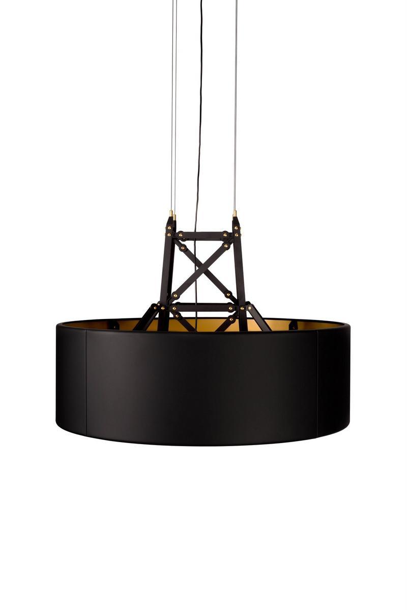 CONSTRUCTION Die cast aluminium pendant lamp