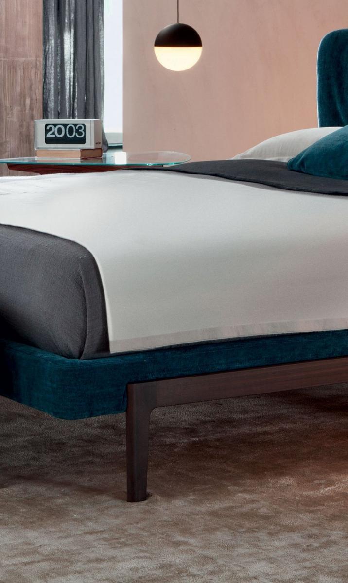FULHAM Double bed with upholstered headboard