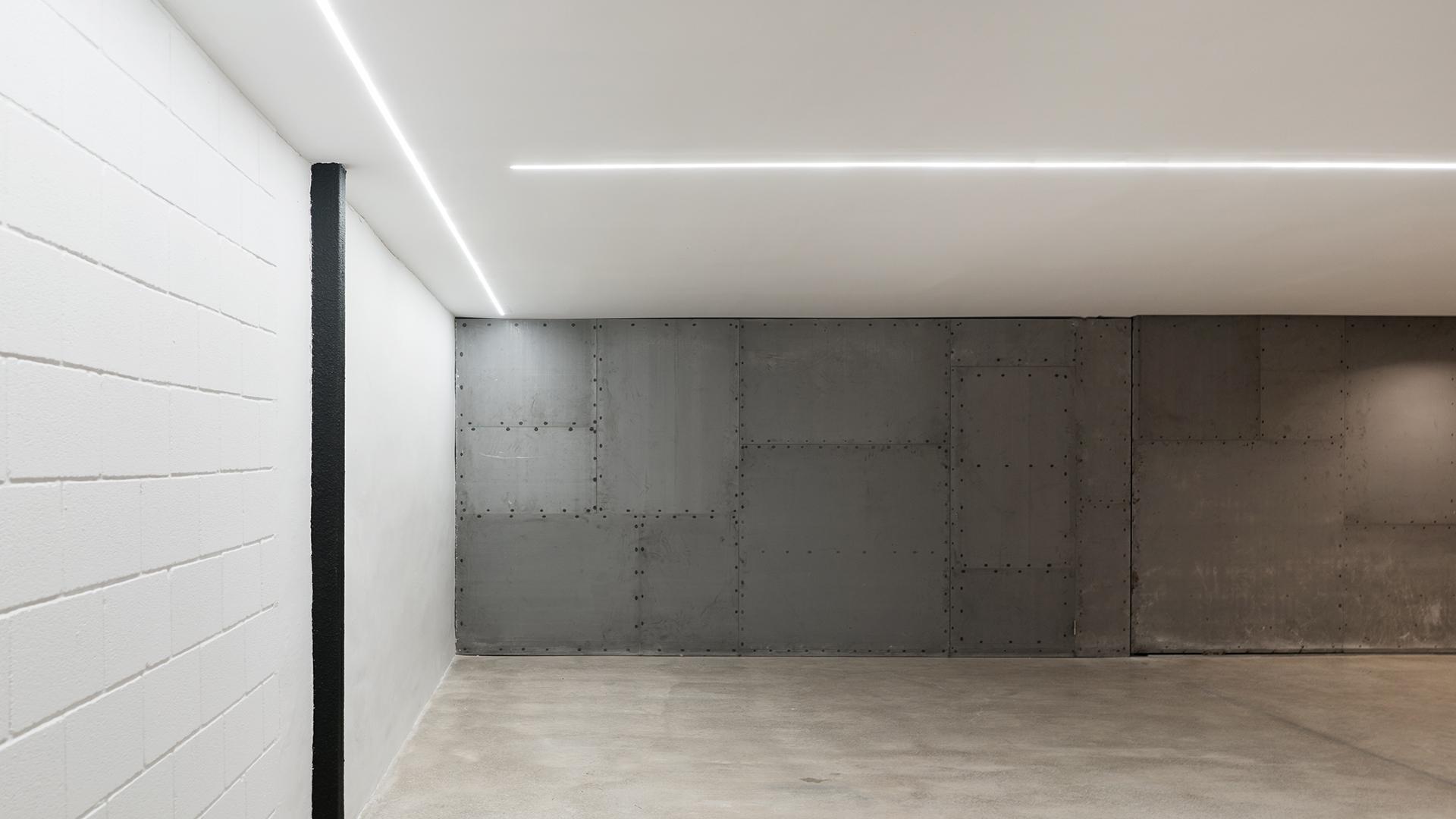 FIFTY HO TRIMLESS CUSTOM Linear lighting profile for LED modules