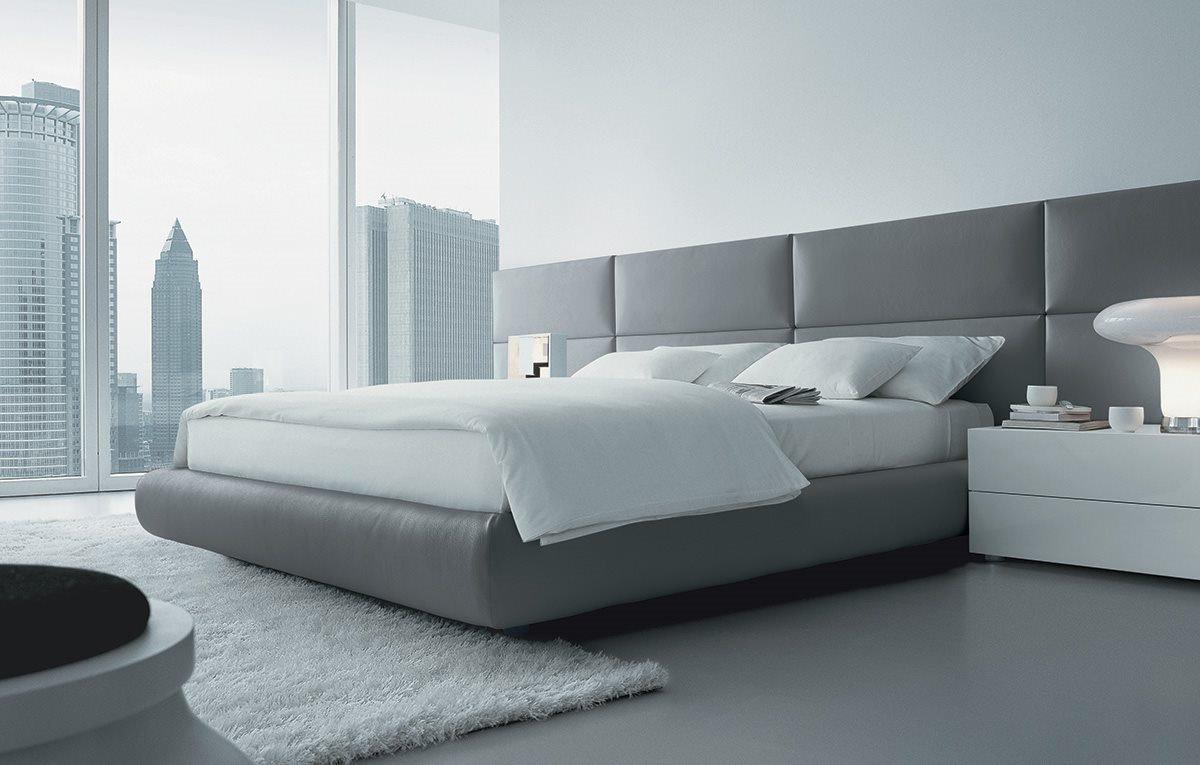 DREAM Upholstered double bed with high headboard