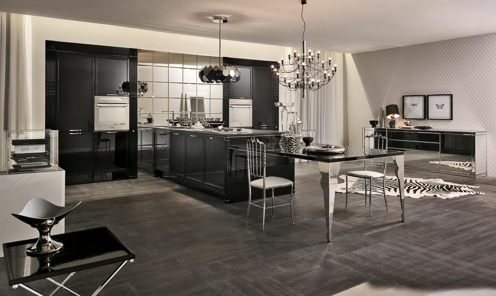 LUXURY GLAM Lacquered kitchen