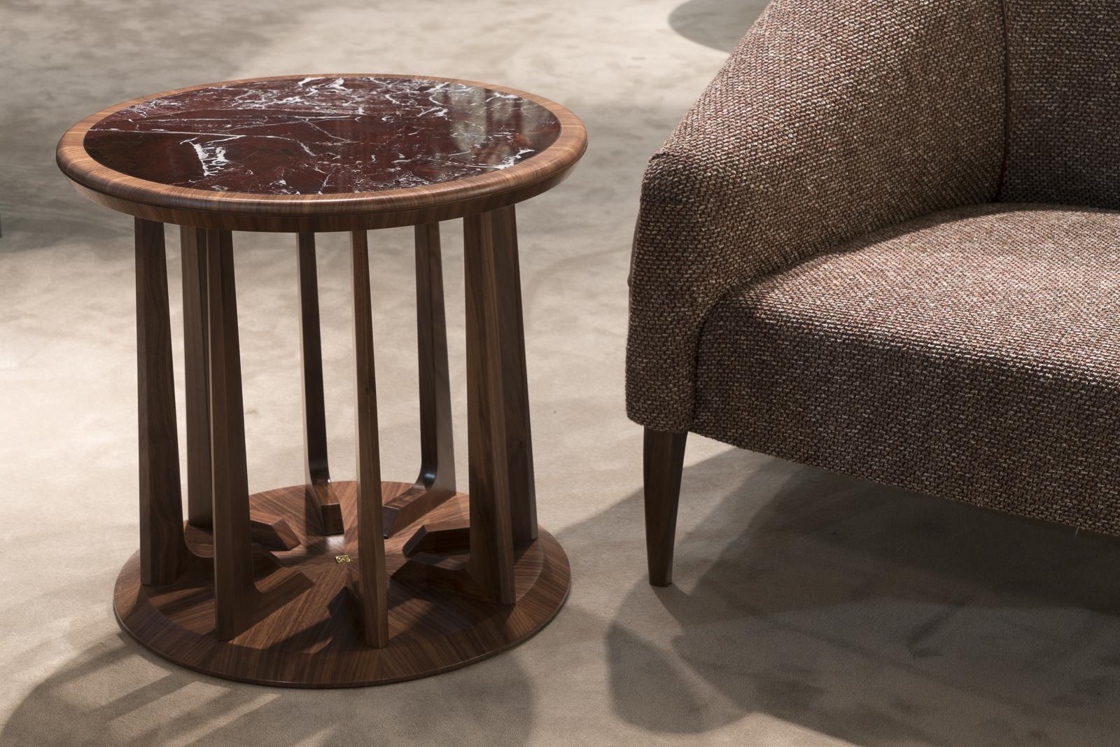 NEW LINE Round walnut high side table
