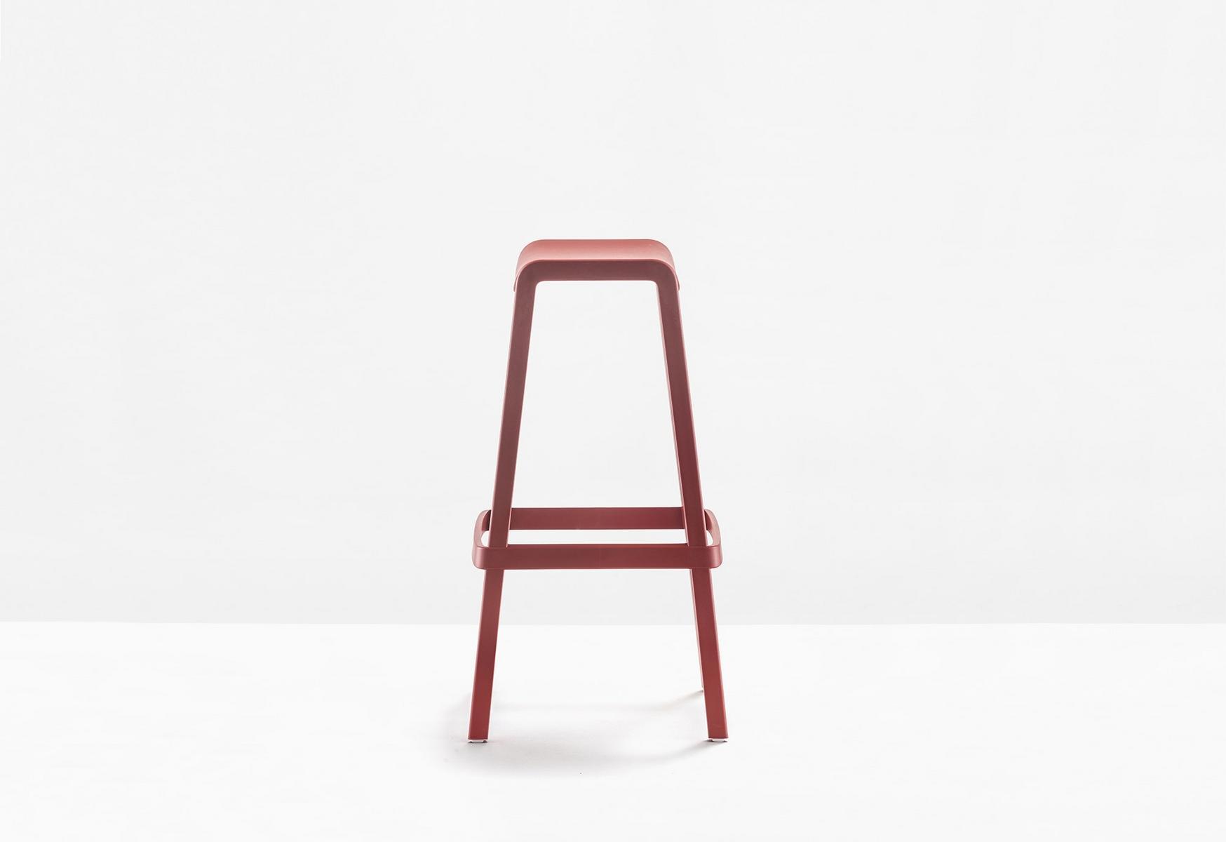 DOME 268 Stackable polypropylene stool
