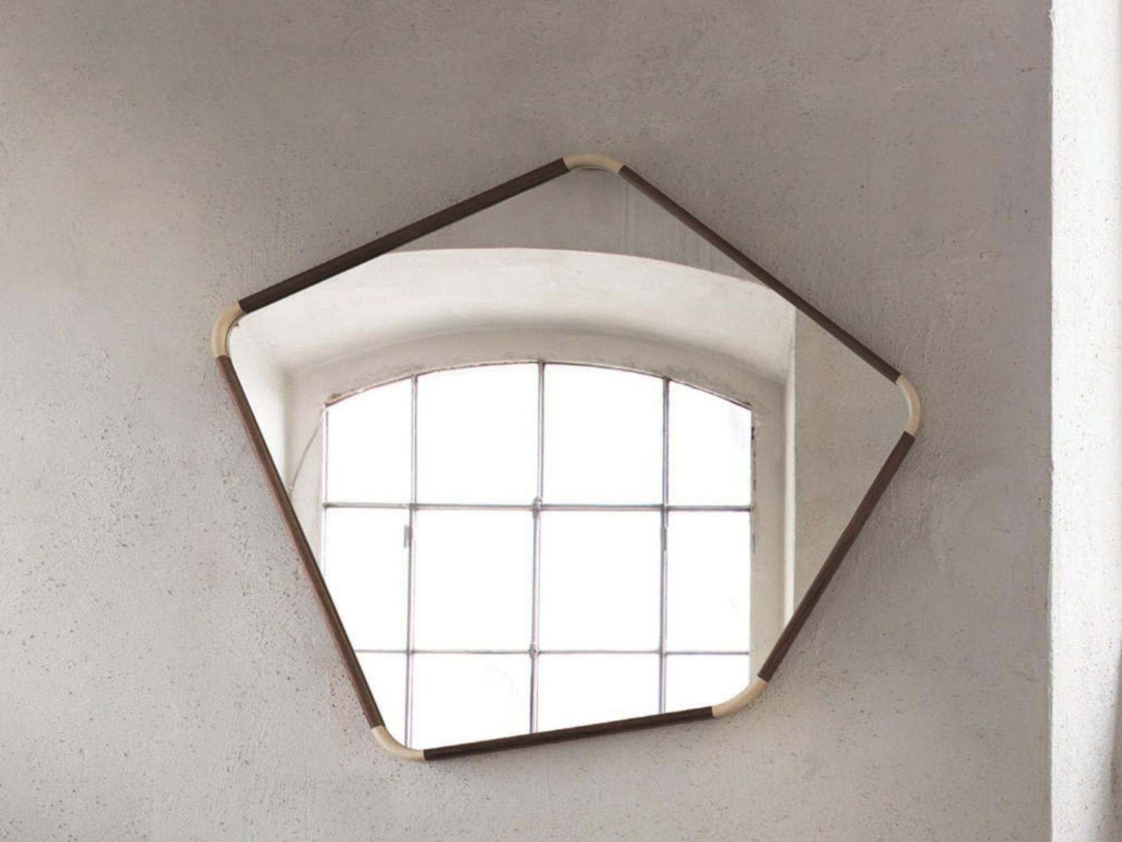 OPS 1 Wall-mounted mirror with wooden frame