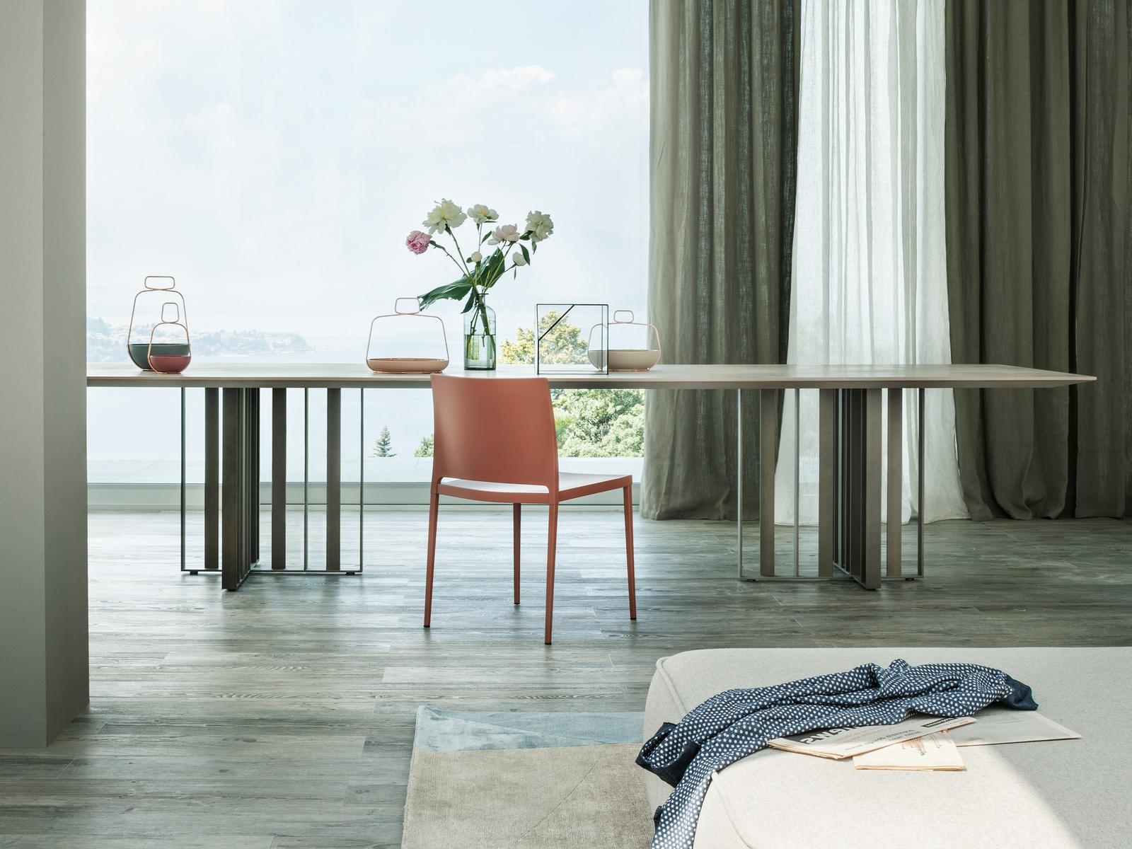 SHADE Rectangular dining table
