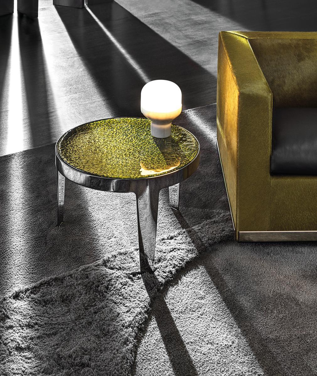 GRANT Round metal coffee table