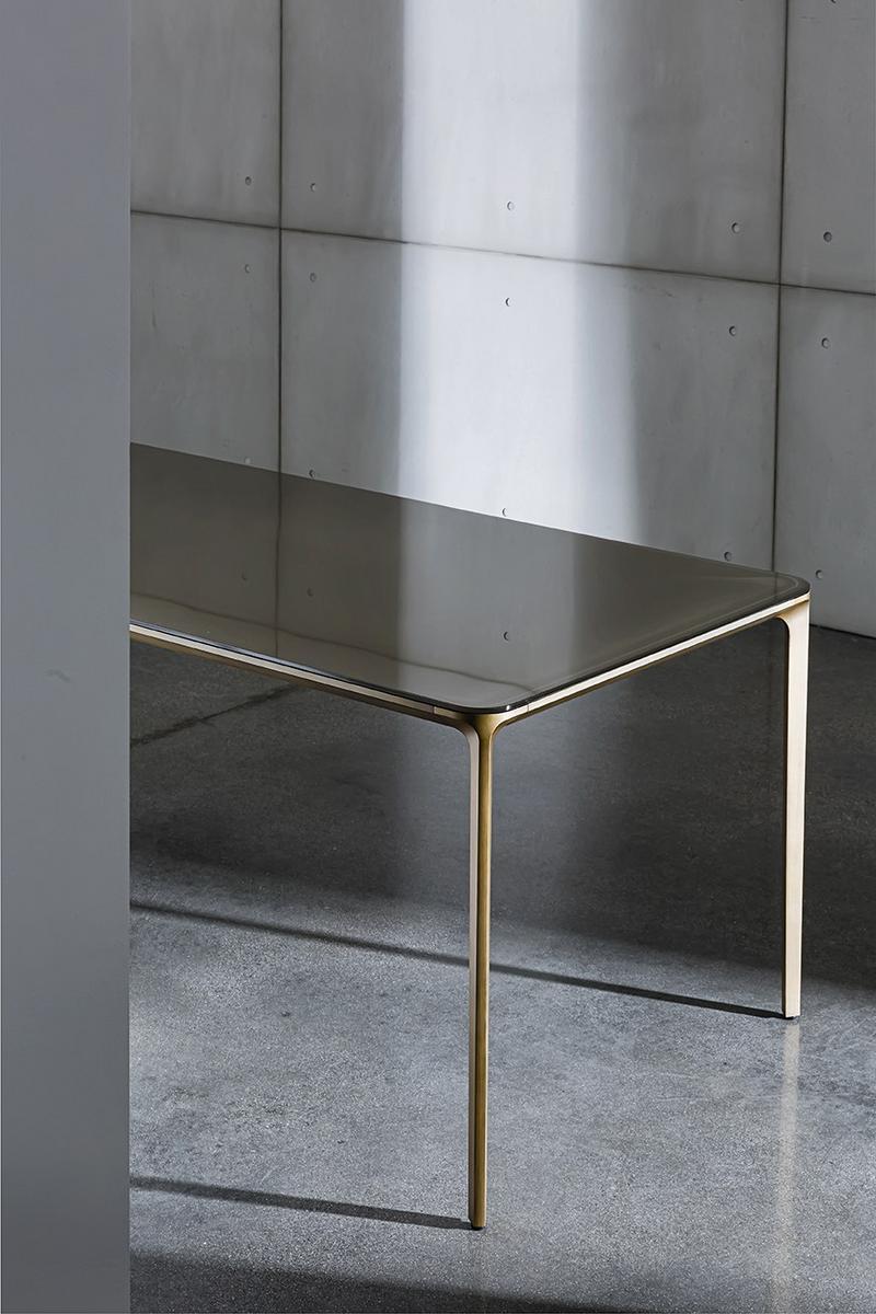 SLIM RECTANGULAR Rectangular glass and aluminium table